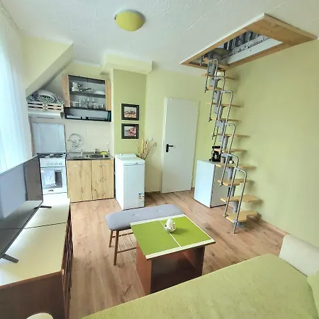 Penthouse Perla, Vasiliko Apartament Carewo