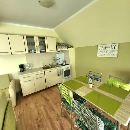 Apartament Penthouse Perla, Vasiliko Carewo