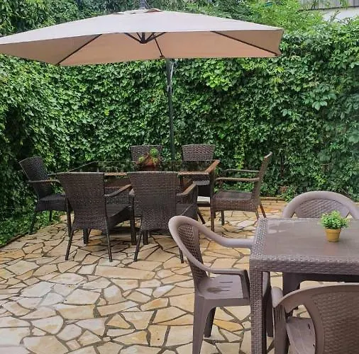 Апартамент Penthouse Perla, Vasiliko