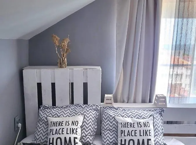 Penthouse Perla, Vasiliko *